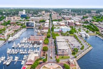 Pensacola, Florida skyline